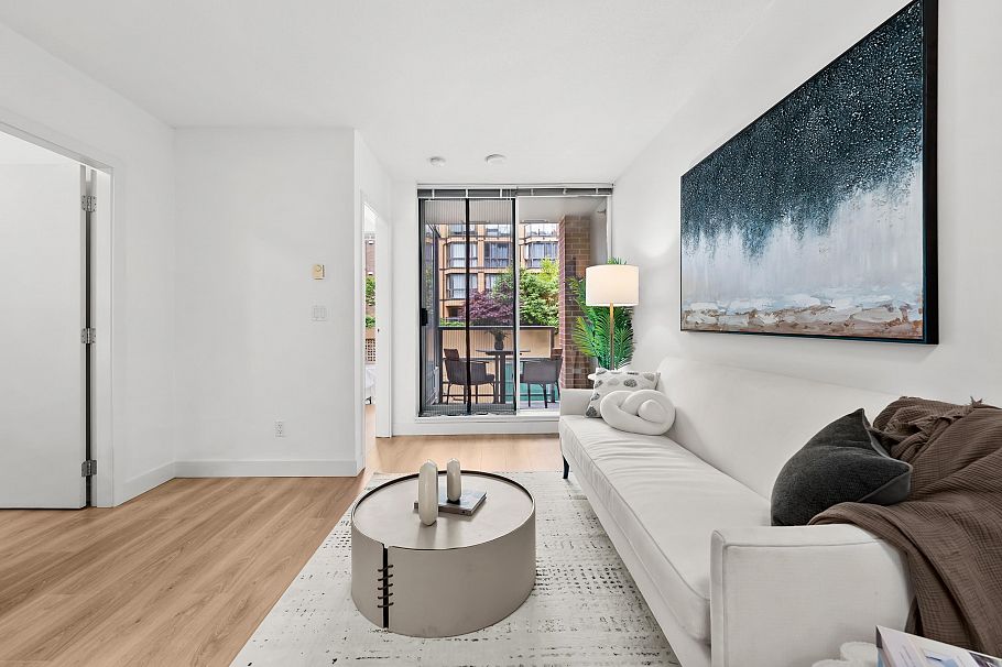 303 1133 Homer Street Vancouver, BC - 12
