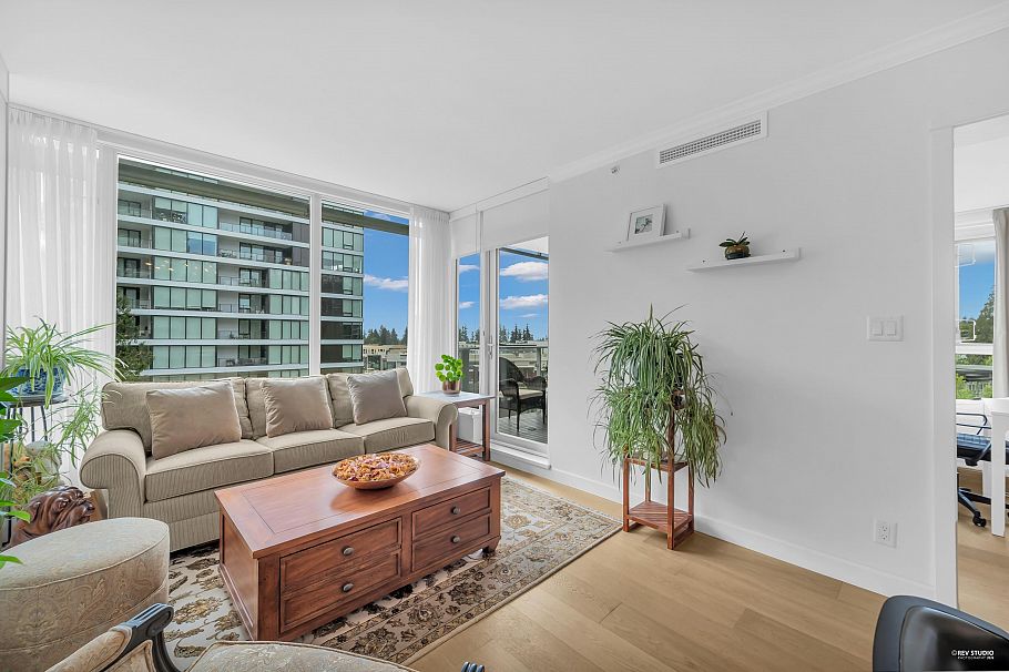 709 3355 Binning Road Vancouver, BC - 3