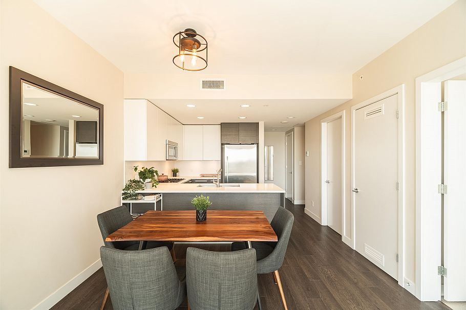 2601 2008 Rosser Avenue Burnaby, BC - 10