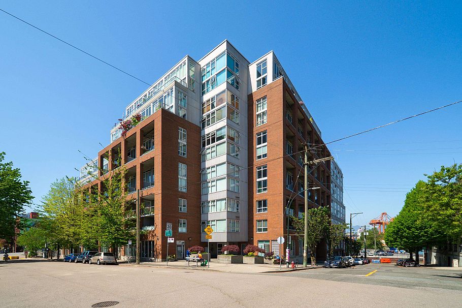 431 289 Alexander Street Vancouver, BC - 24