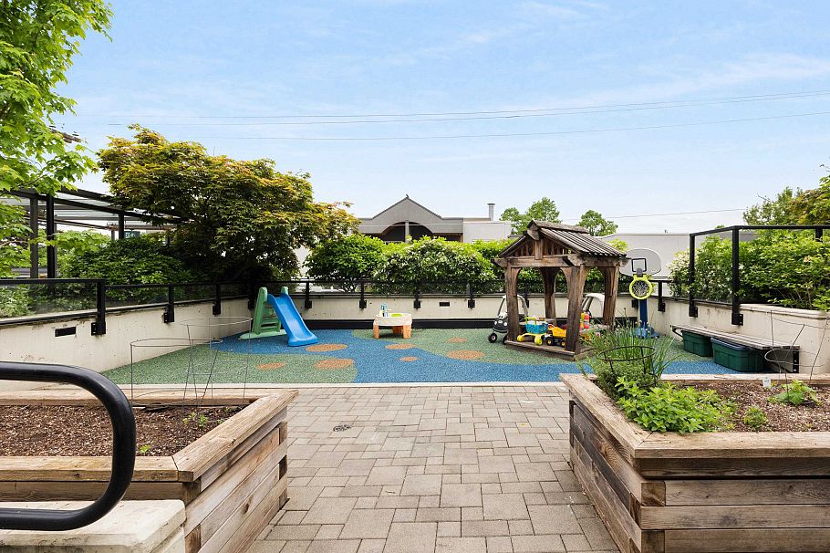 309 2477 Carolina Street Vancouver, BC - 28