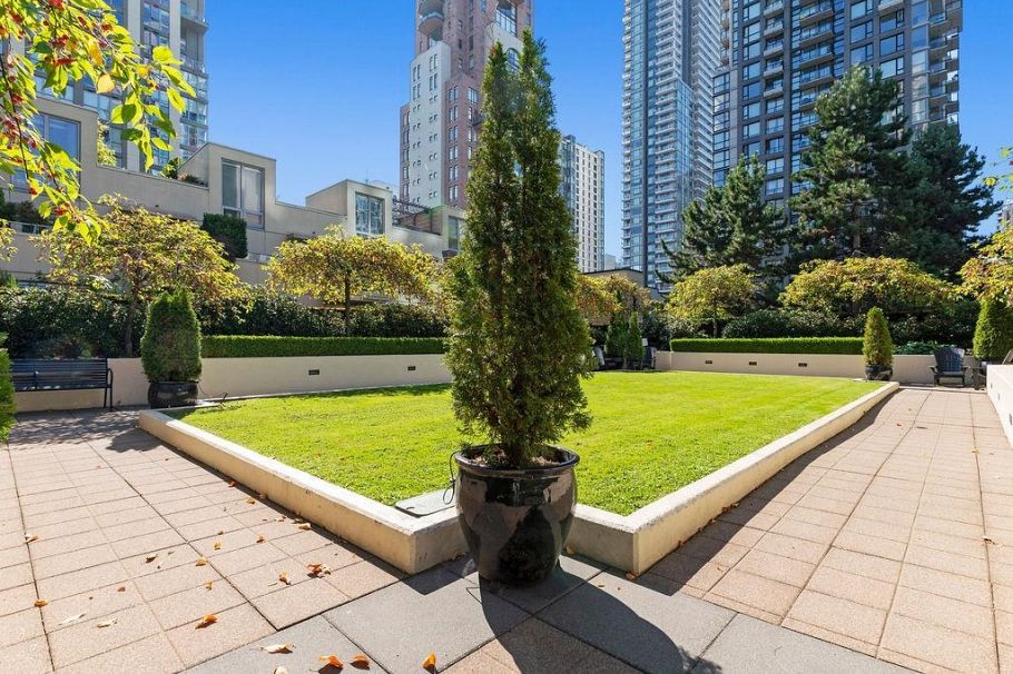 509 1225 Richards Street Vancouver, BC - 36