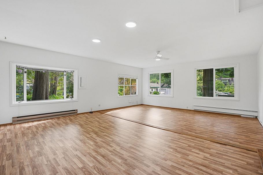 909 Seymour Boulevard North Vancouver, BC - 16
