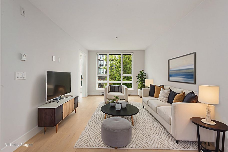 309 2477 Carolina Street Vancouver, BC - 4