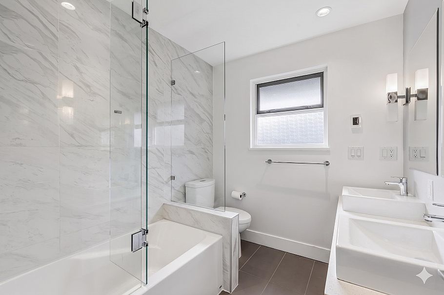 2999 Larson Road North Vancouver, BC - 23