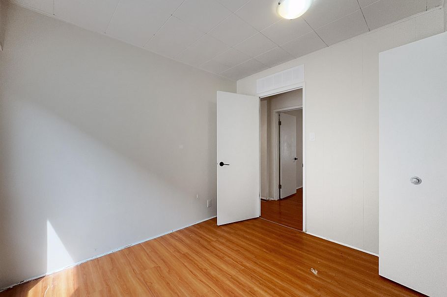 1336 E 11 AVENUE, Vancouver BC V5N 1Y5 Vancouver, BC - 11