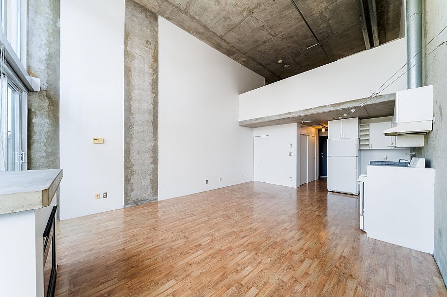 431 289 Alexander Street Vancouver, BC - 4