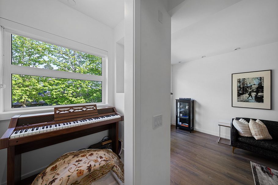 21 856 Orwell Street North Vancouver, BC - 15