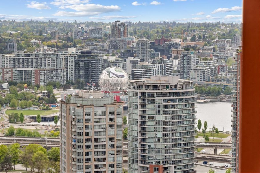 3705 128 W Cordova Street Vancouver, BC - 23