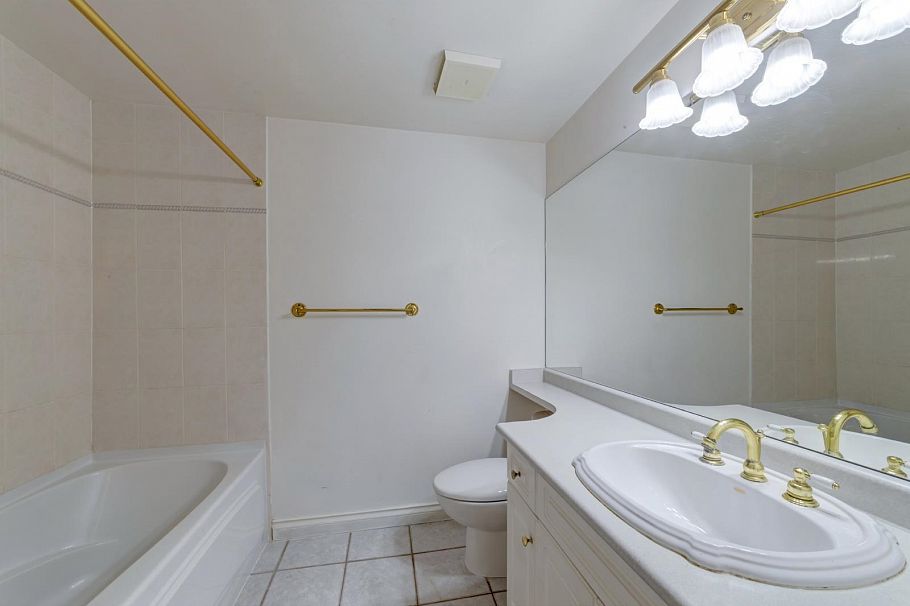 504 2580 Tolmie Street Vancouver, BC - 17