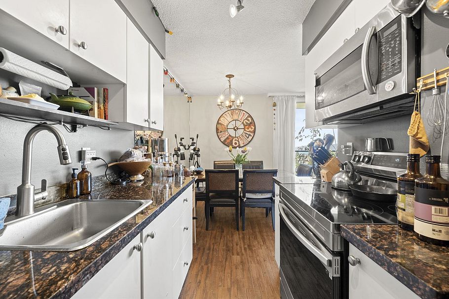 901 2370 W 2nd Avenue Vancouver, BC - 16