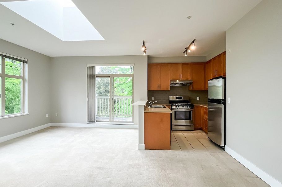 411 2083 W 33rd Avenue Vancouver, BC - 8