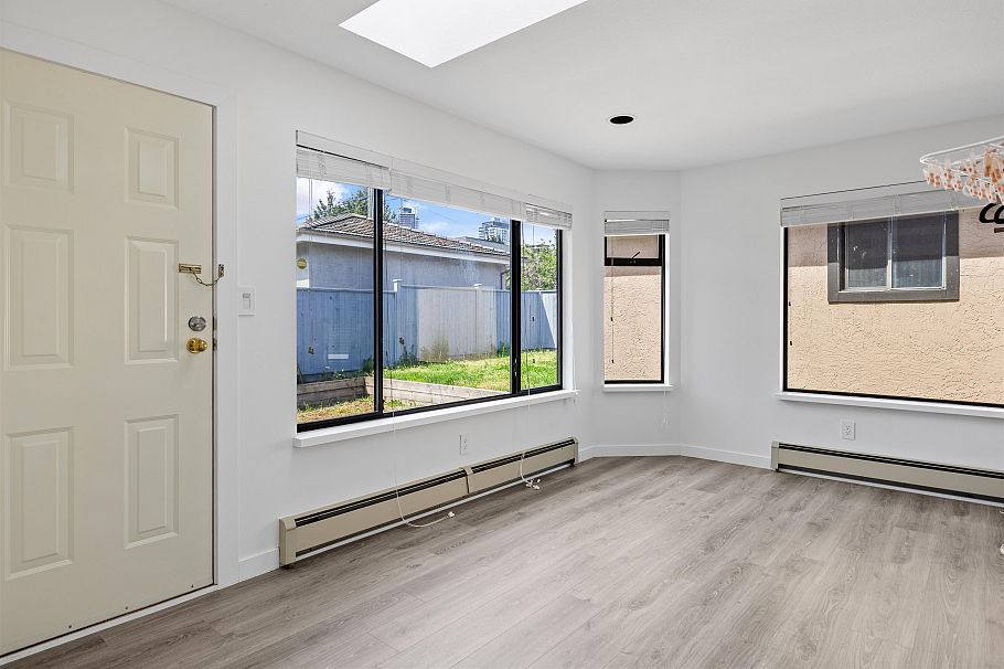 189 W 46th Avenue Vancouver, BC - 13