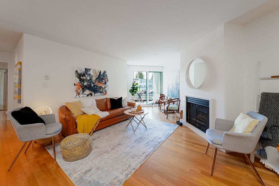209 3131 Main Street Vancouver, BC - 1
