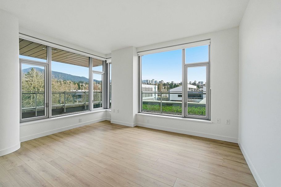 312 755 Harbourside Drive North Vancouver, BC - 18