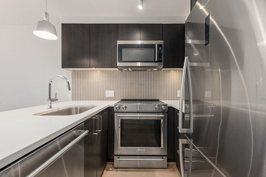 309 2477 Carolina Street Vancouver, BC - 15