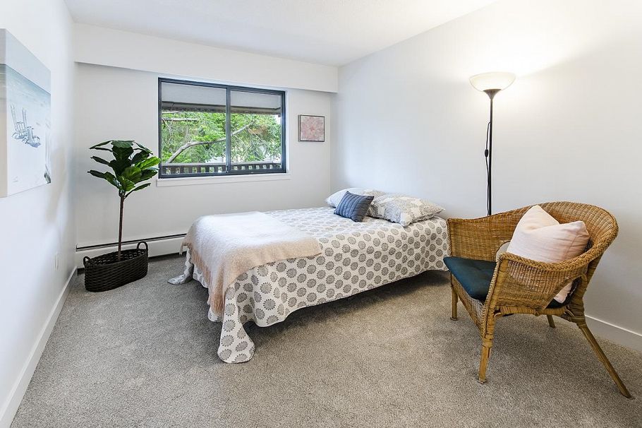 303 1610 Chesterfield Avenue North Vancouver, BC - 19