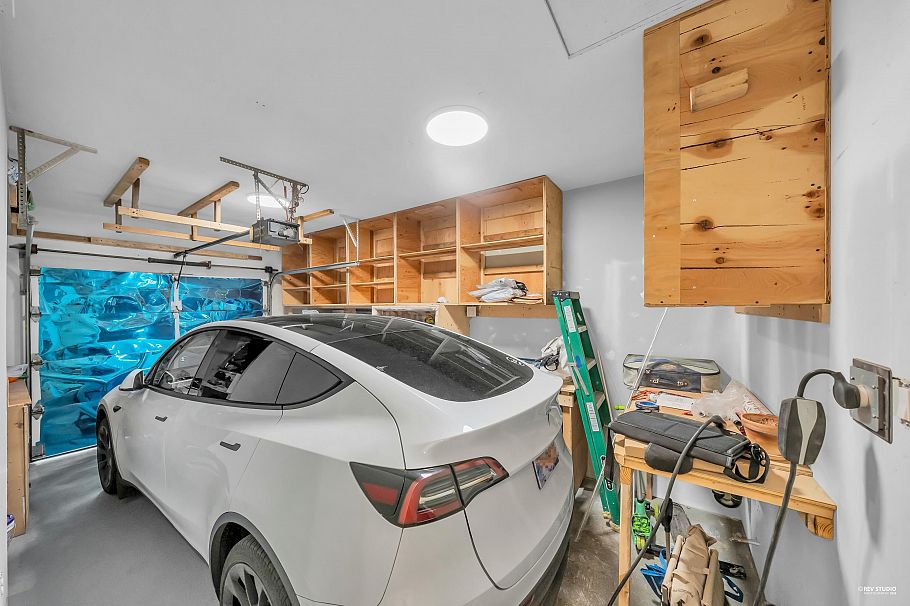 3460 Amberly Place Vancouver, BC - 31