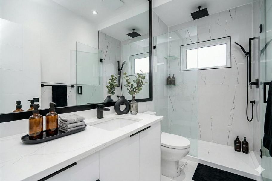 3846 Southwood Street Burnaby, BC - 26
