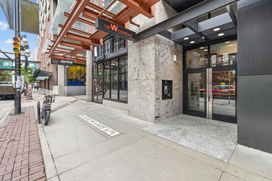3705 128 W Cordova Street Vancouver, BC - 34