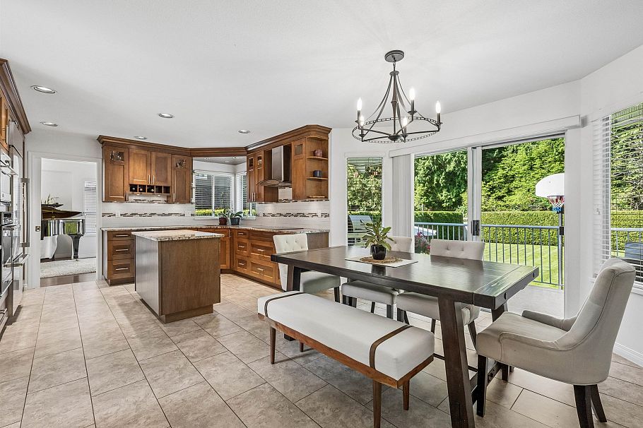 3253 Kerrstead Place North Vancouver, BC - 3