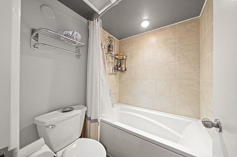 901 2370 W 2nd Avenue Vancouver, BC - 24