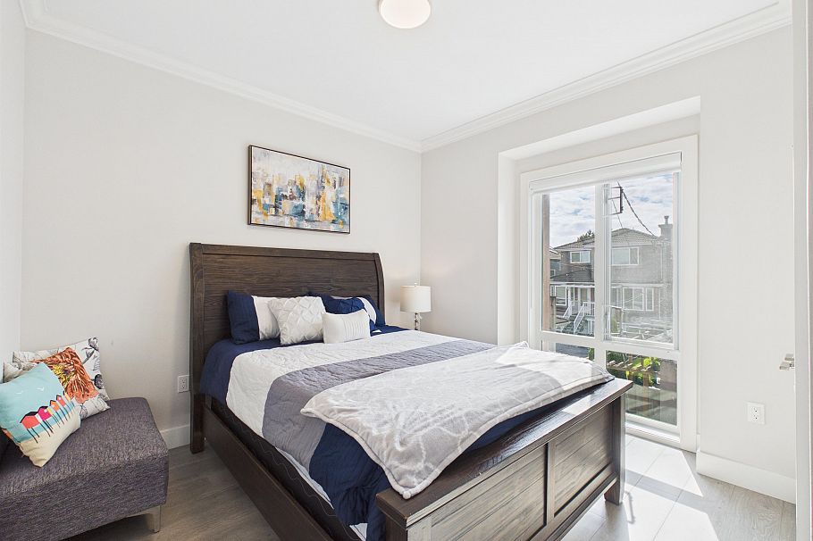 23 7565 Oak Street Vancouver, BC - 15