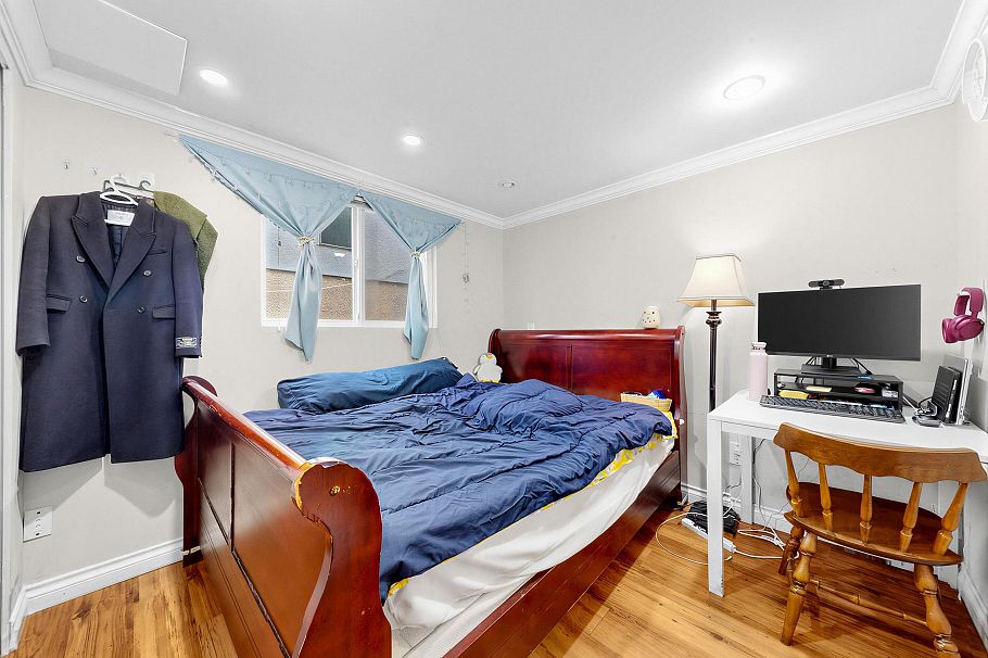 3628 Dunbar Street Vancouver, BC - 32