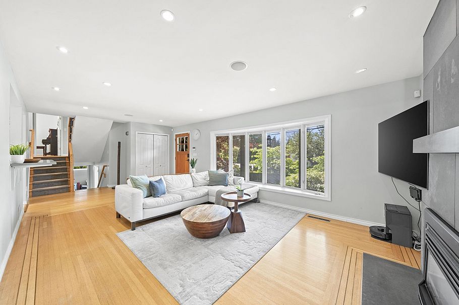 4792 Cedarcrest Avenue North Vancouver, BC - 5