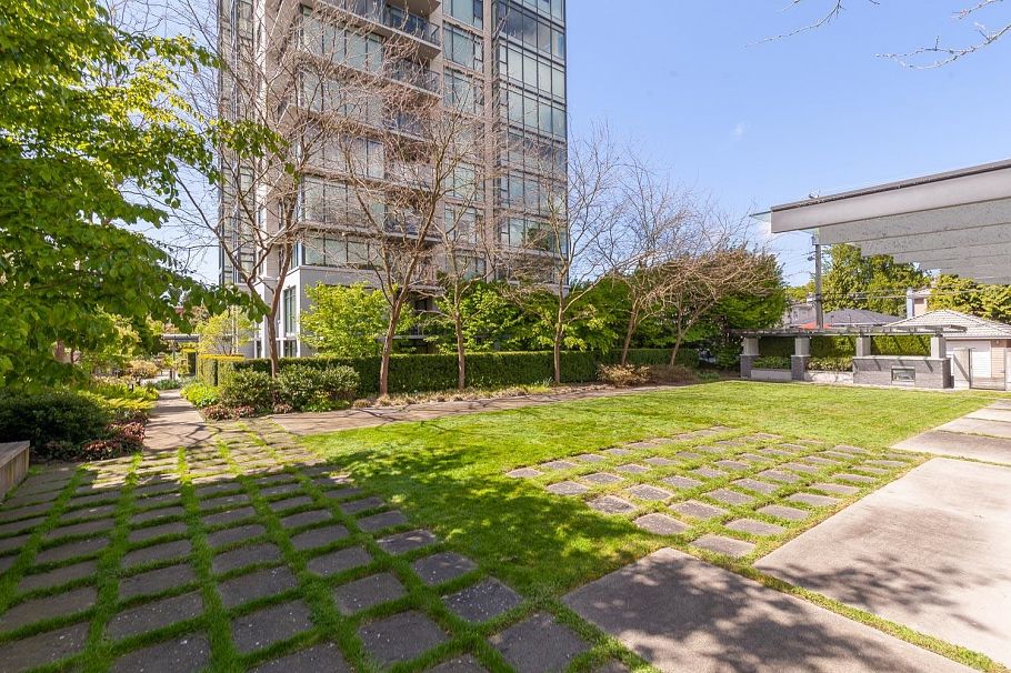 801 5955 Balsam Street Vancouver, BC - 31