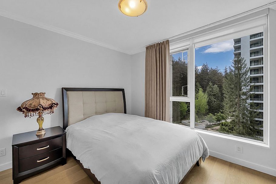 709 3355 Binning Road Vancouver, BC - 12