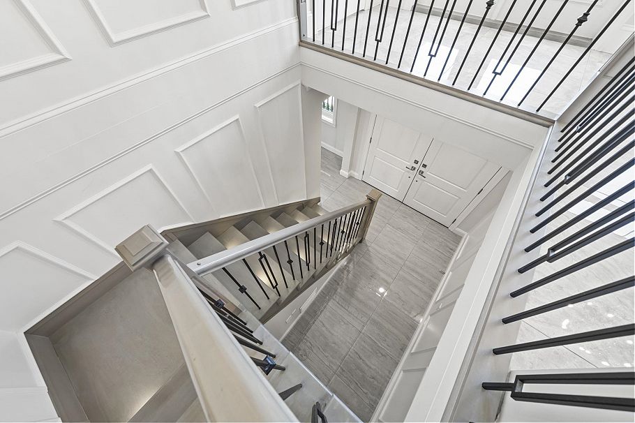 1720 Sutherland Avenue North Vancouver, BC - 9