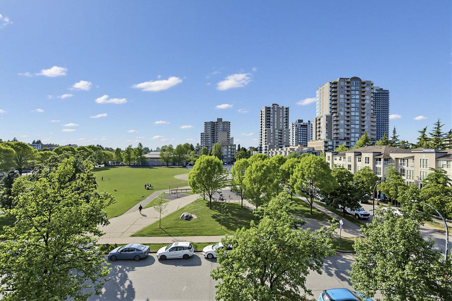503 3520 Crowley Drive Vancouver, BC - 23