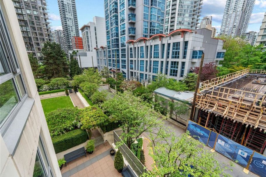 509 1225 Richards Street Vancouver, BC - 30