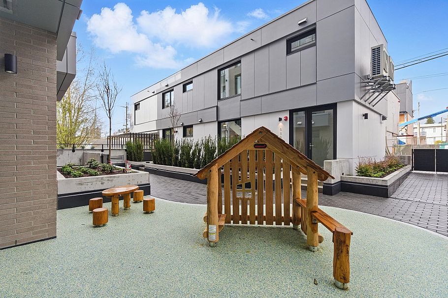 310 6859 Cambie Street Vancouver, BC - 22