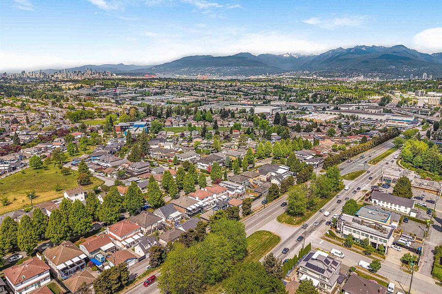 3466 Dieppe Drive Vancouver, BC - 37