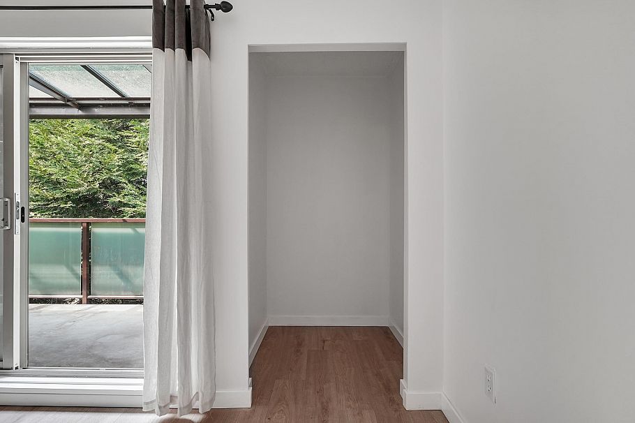 311 4363 Halifax Street Burnaby, BC - 6
