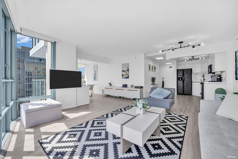 2802 930 Cambie Street Vancouver, BC - 3