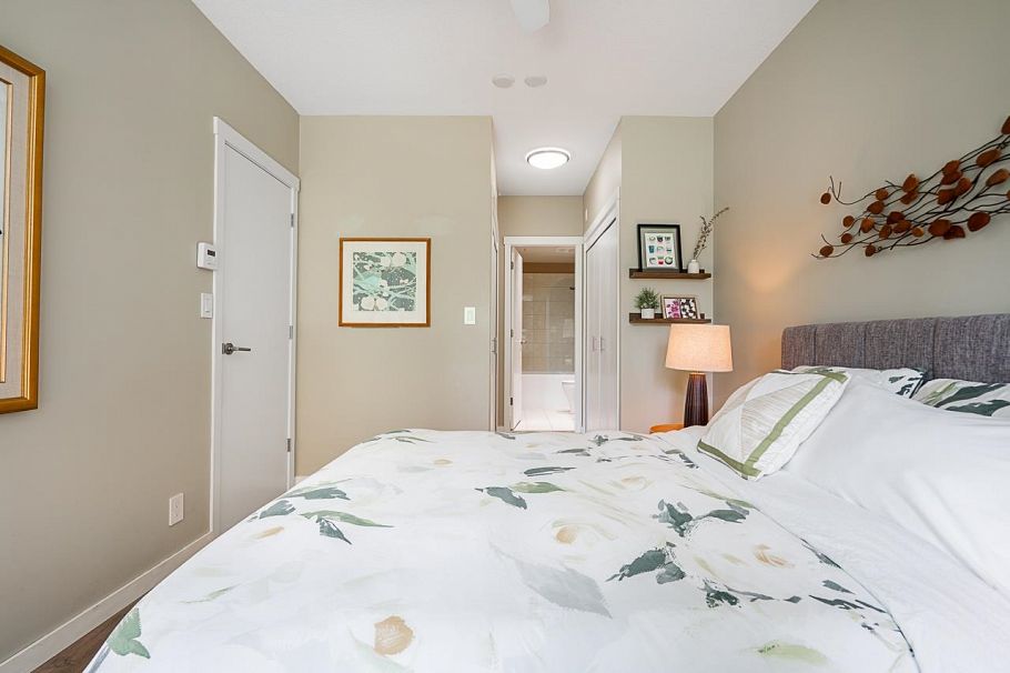 202 135 W 2nd Street North Vancouver, BC - 11