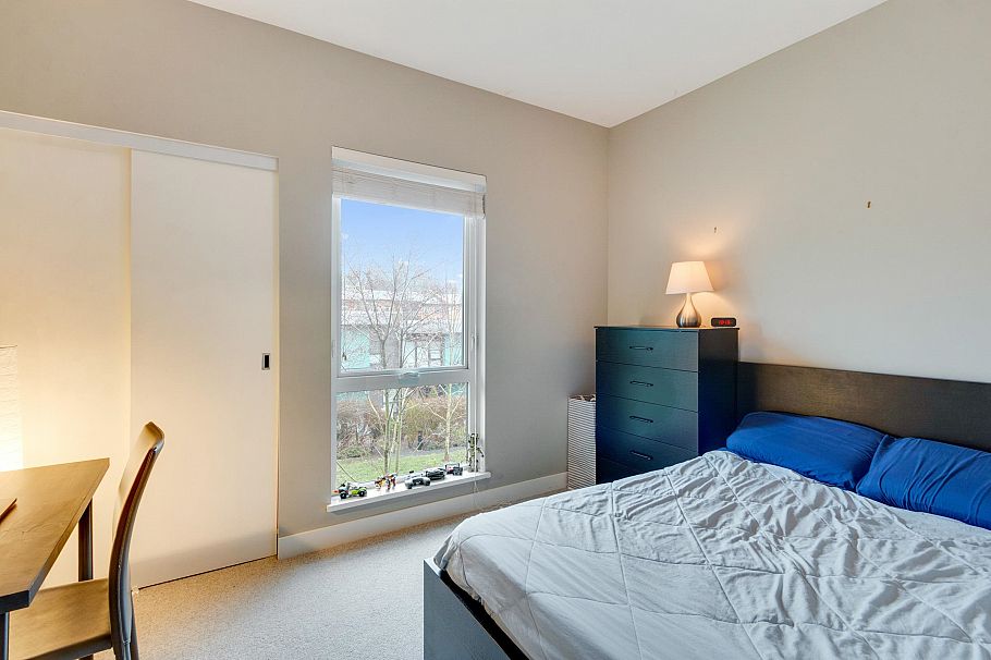 32 3595 Salal Drive North Vancouver, BC - 24