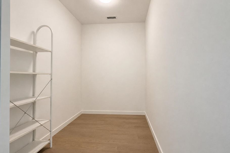 417 3581 Ross Drive Vancouver, BC - 12