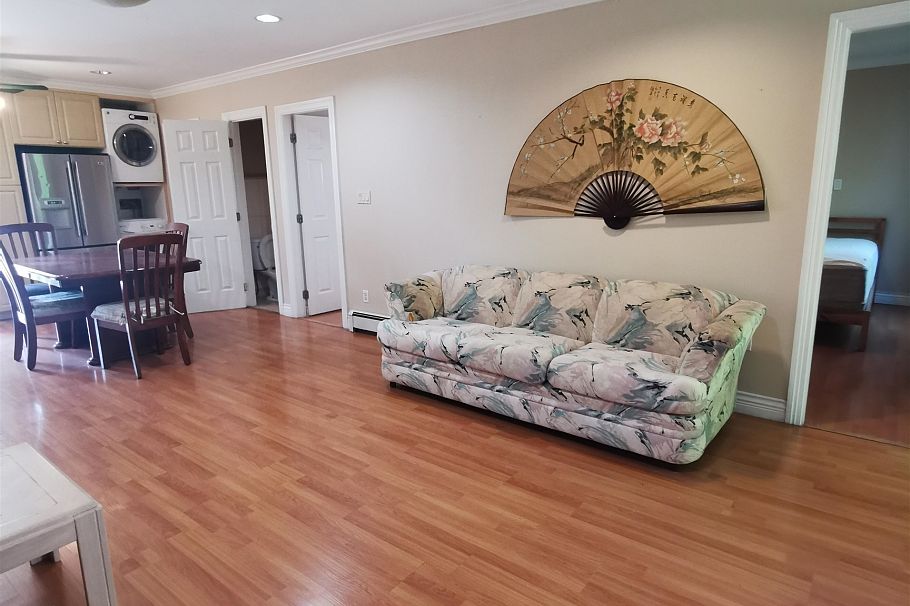 8067 French Street Vancouver, BC - 5