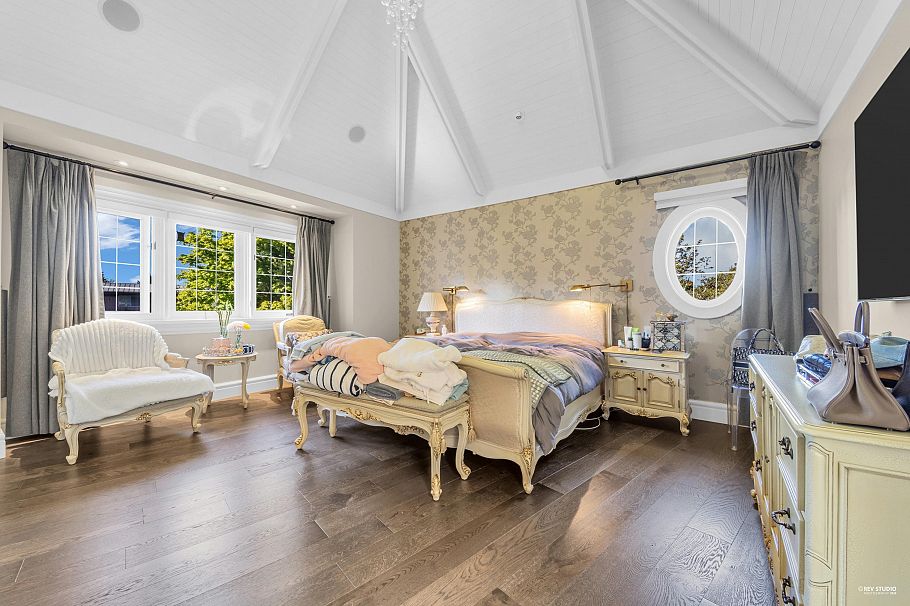 5730 College Highroad Vancouver, BC - 23