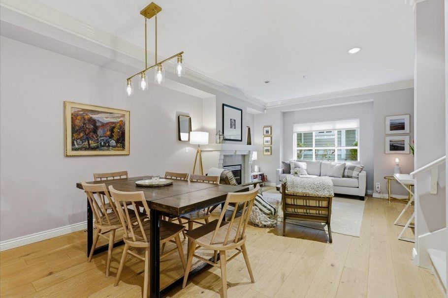 11 2688 Mountain Highway North Vancouver, BC - 2