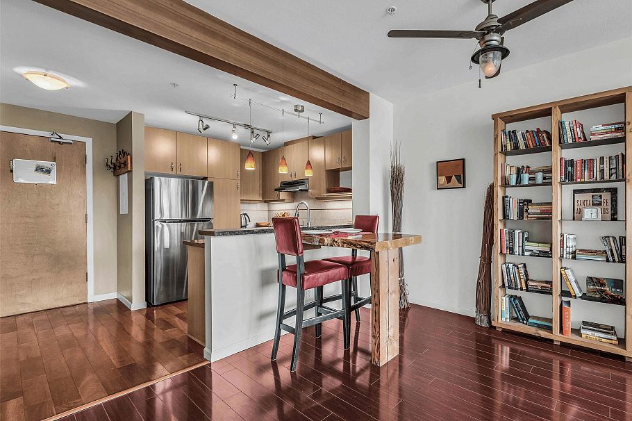 417 580 Raven Woods Drive North Vancouver, BC - 9