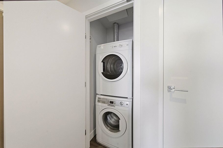 3605 1283 Howe Street Vancouver, BC - 27