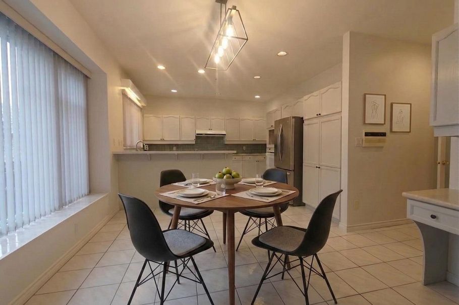 123 E 45th Avenue Vancouver, BC - 13