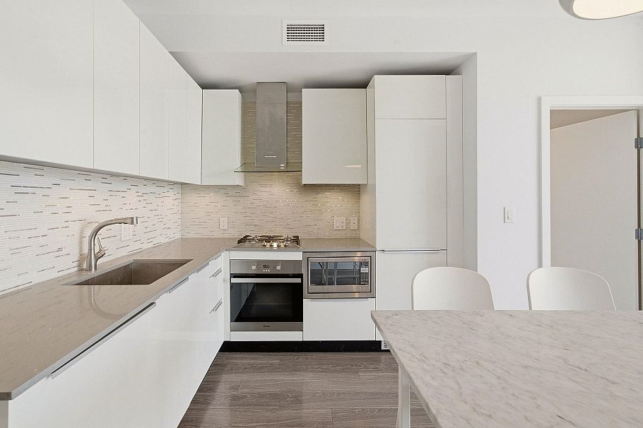 3605 1283 Howe Street Vancouver, BC - 9