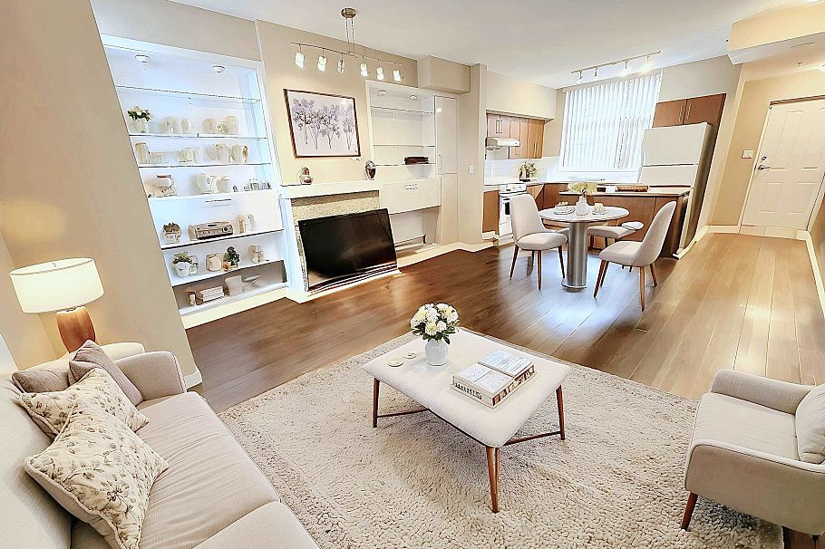 TH13 2089 Rosser Avenue Burnaby, BC - 2
