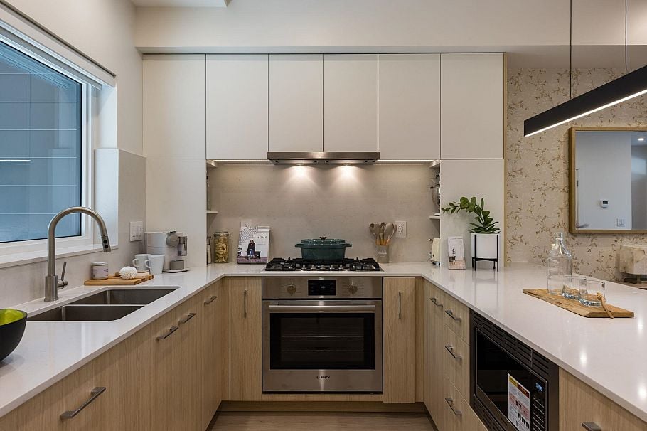102 342 Mountain Highway North Vancouver, BC - 3